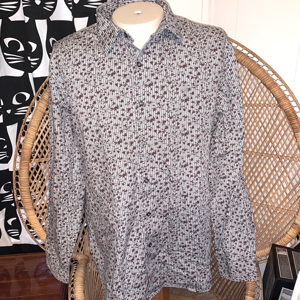 Women’s Apt. 9 button up top